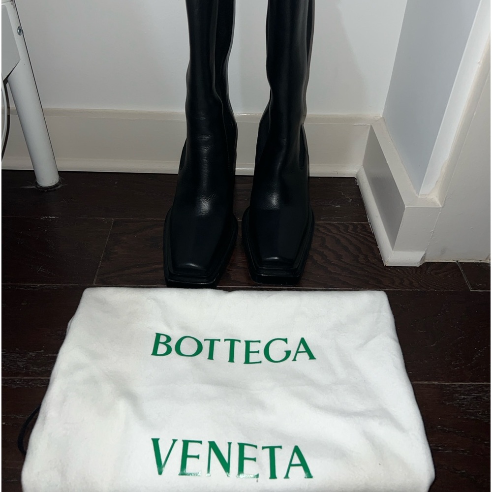 Bottega Veneta Chelsea Boots